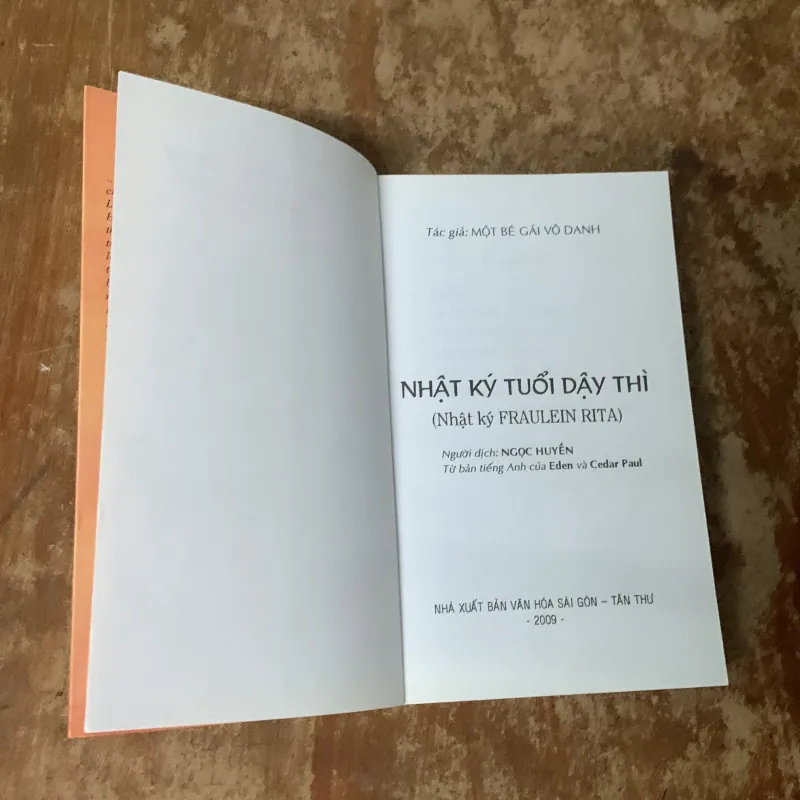 NHẬT KÝ TUỔI DẬY THÌ một cô bé vô danh 755241