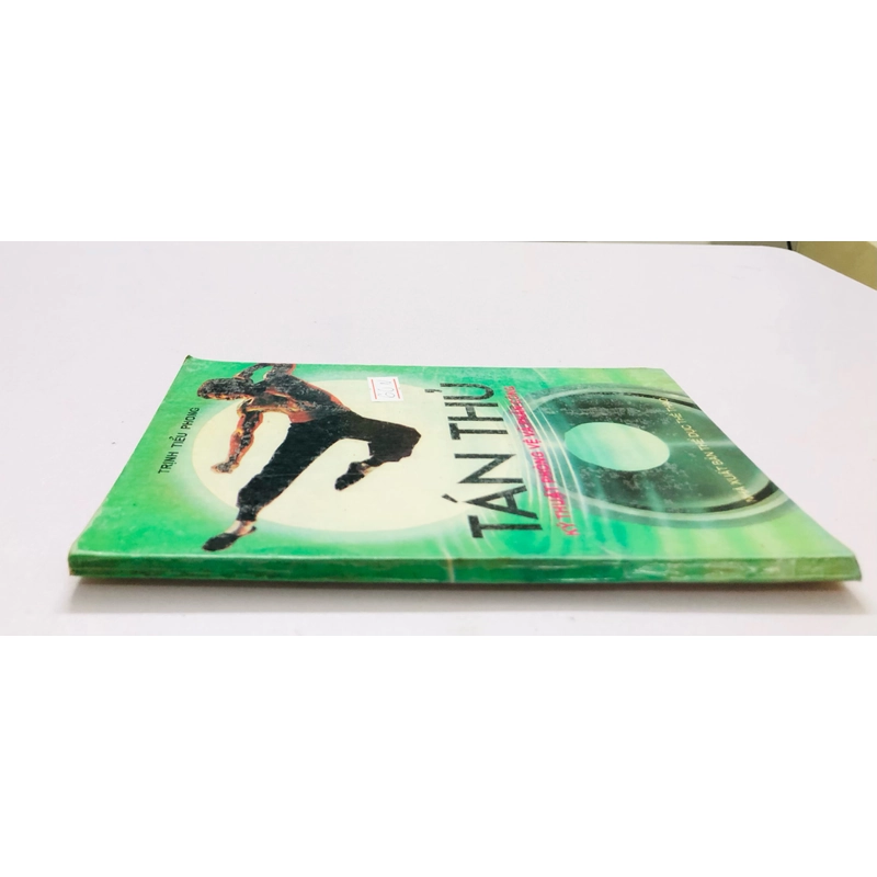 TÁN THỦ KỸ THUẬT PHÒNG VỆ VÀ TẤN CÔNG  - 103 trang, nxb: 1995 358157