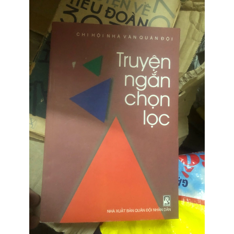 truyện ngắn chọn lọc: nhiều tác giả nổi tiếng 484914
