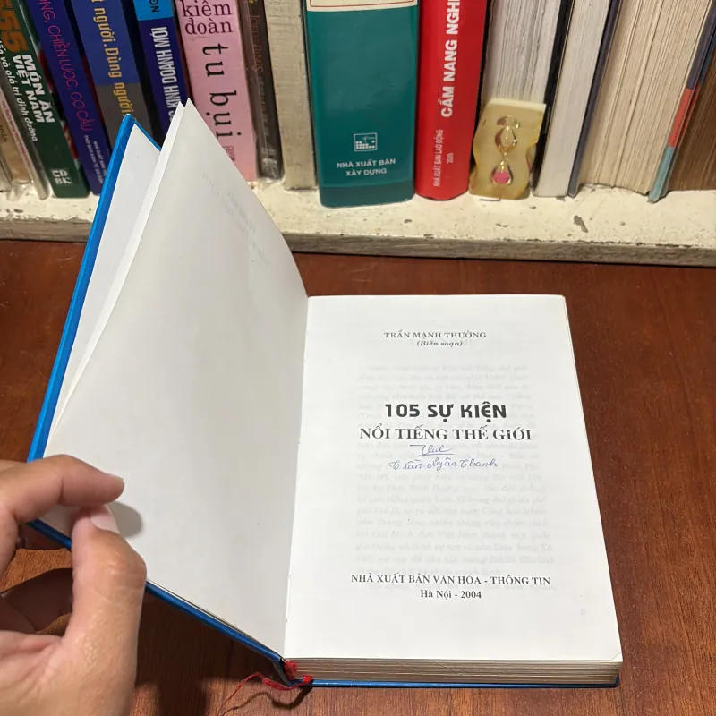I Kiến Thức Tổng Hợp: 105 Sự Kiện Nổi Tiếng Thế Giới - Trần Mạnh Thường (Biên Soạn) - 2005 783159