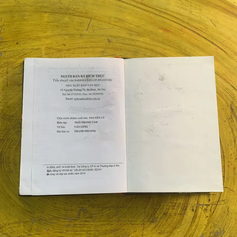 NGƯỜI ĐÀN BÀ ĐÍCH THỰC - trọn bộ hai tập- BARBARA TAYLOR BRADFORD 976601