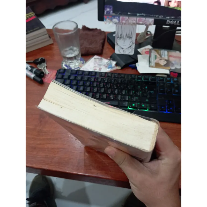 Độc giả thứ bảy 1018676