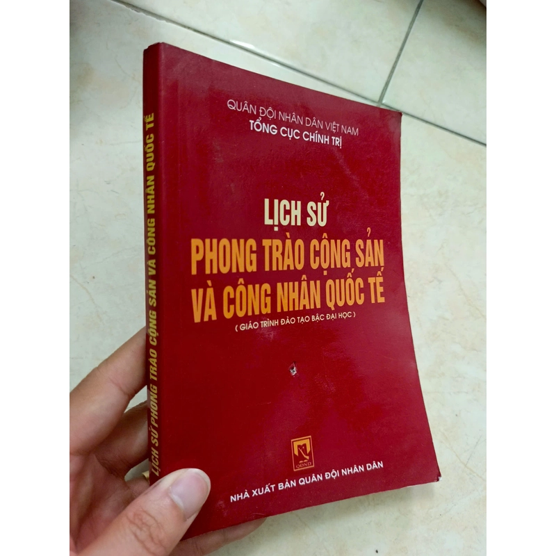 Lịch sử phong trào cộng sản và công nhân quốc tế 472108