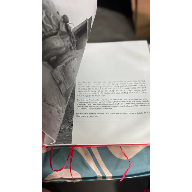 Sách ảnh Điện Biên Phủ bìa cứng  739124