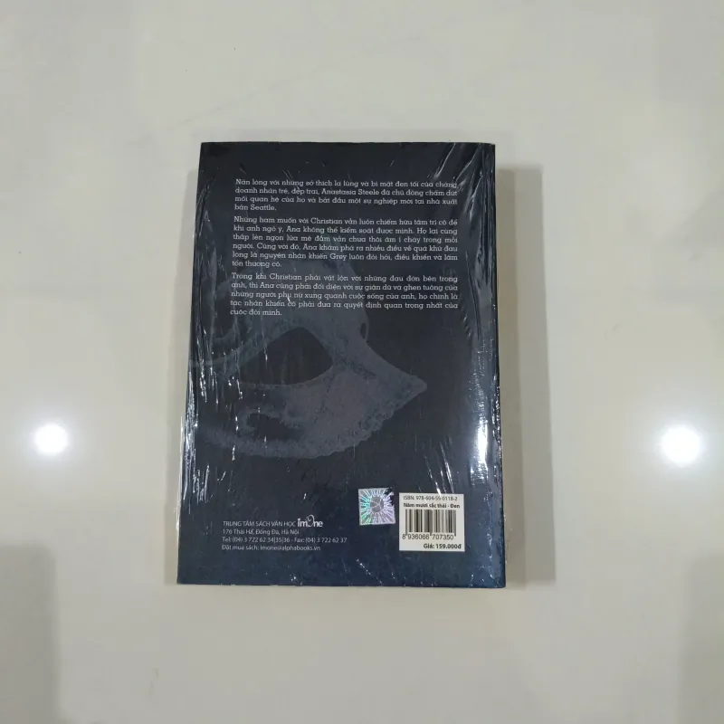50 Sắc Thái Đen - E L James - sách còn bao bì 993861