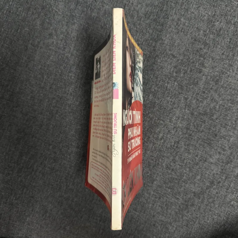 Người tình phu nhân Sư trưởng - Diêm Liên Khoa 1009708