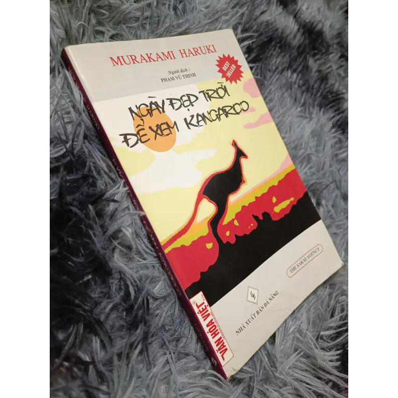 Ngày đẹp trời để xem Kangaroo (Murakami) 932850