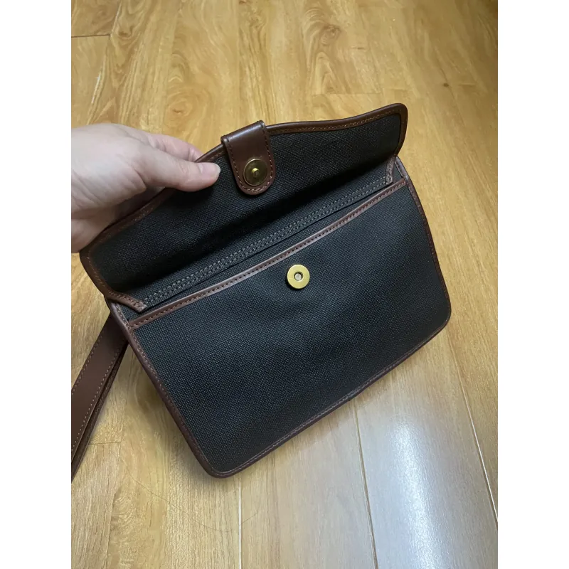 Clutch nam hiệu da thật phối canvas 2hand 1002006