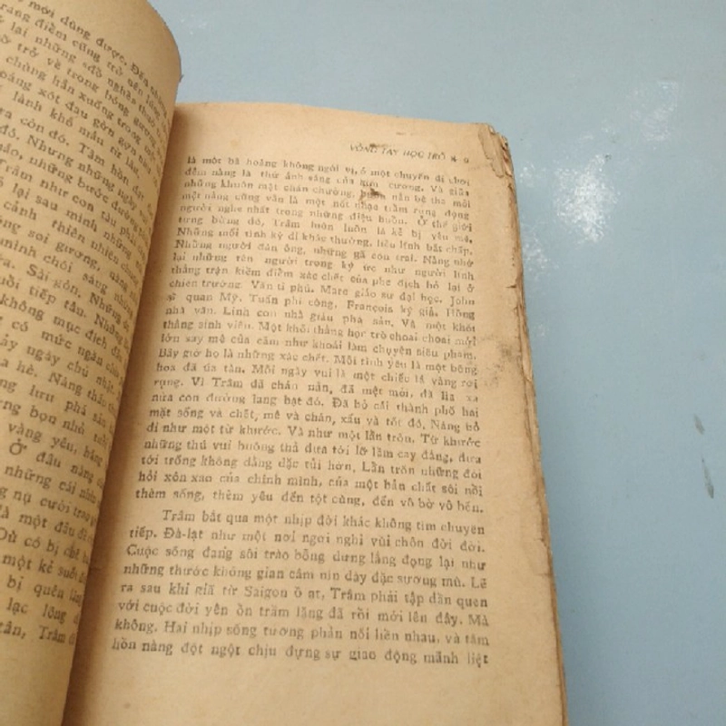 VÒNG TAY HỌC TRÒ - Nguyễn Thị Hoàng 270470