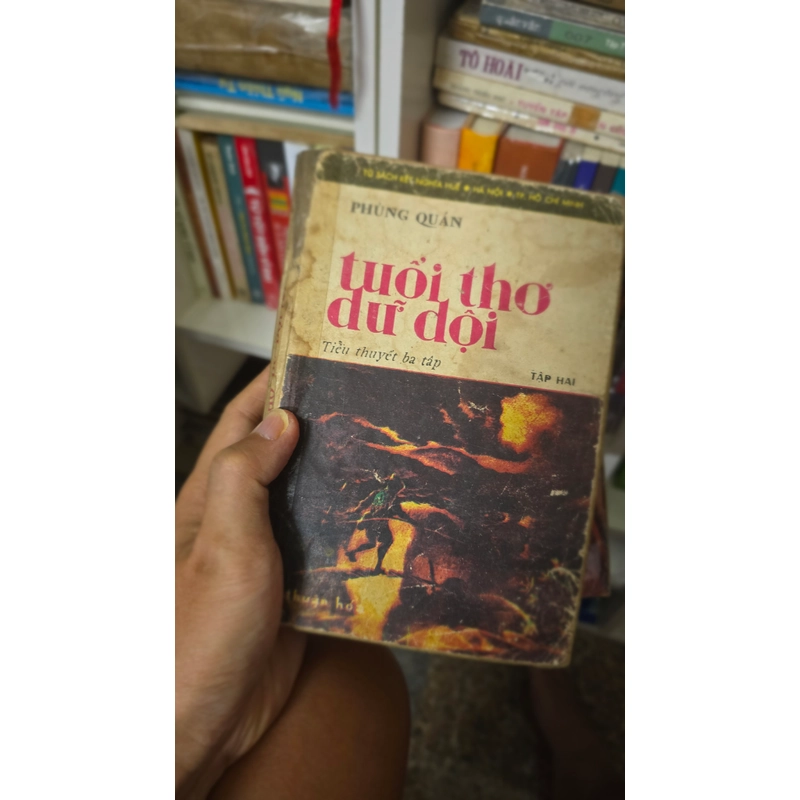 Tuổi thơ dữ đội - Phùng Quán 455194