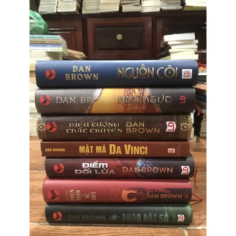 Dan Brown 7 cuốn  1021194