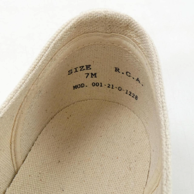 R.C.M Giày thể thao - Hàng hiệu Chính hãng 903634