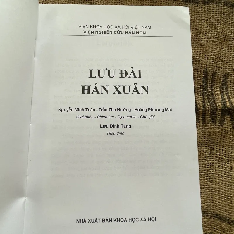  tập truyện NÔM CÁC DÂN TỘC THIỂU SỐ VIỆT NAM - Tập 5 LƯU ĐÀI - HÁN XUÂN , truyện Nôm  1004255