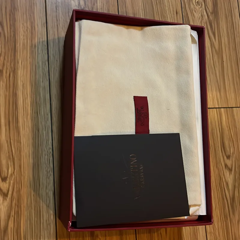 Giày sz 37 cao 3cm 713921