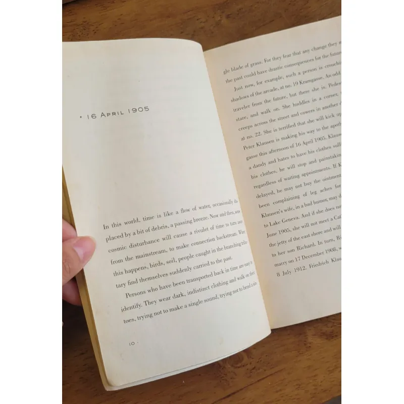 Sách ngoại Einstein's Dreams - Alan Lightman 1031989