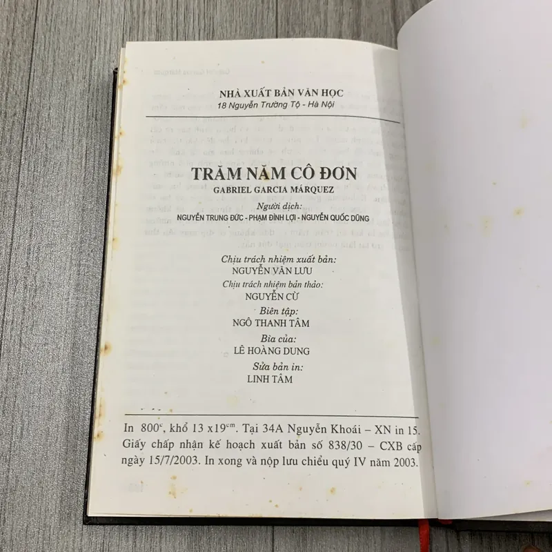 Trăm năm cô đơn. 6a4 730486