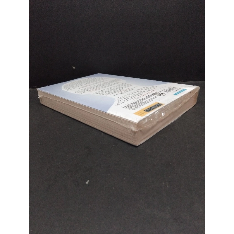 Tôi cảm thấy may mắn (có seal) mới 70% ố vàng HCM1410 Douglas Edwaros MARKETING KINH DOANH 917007