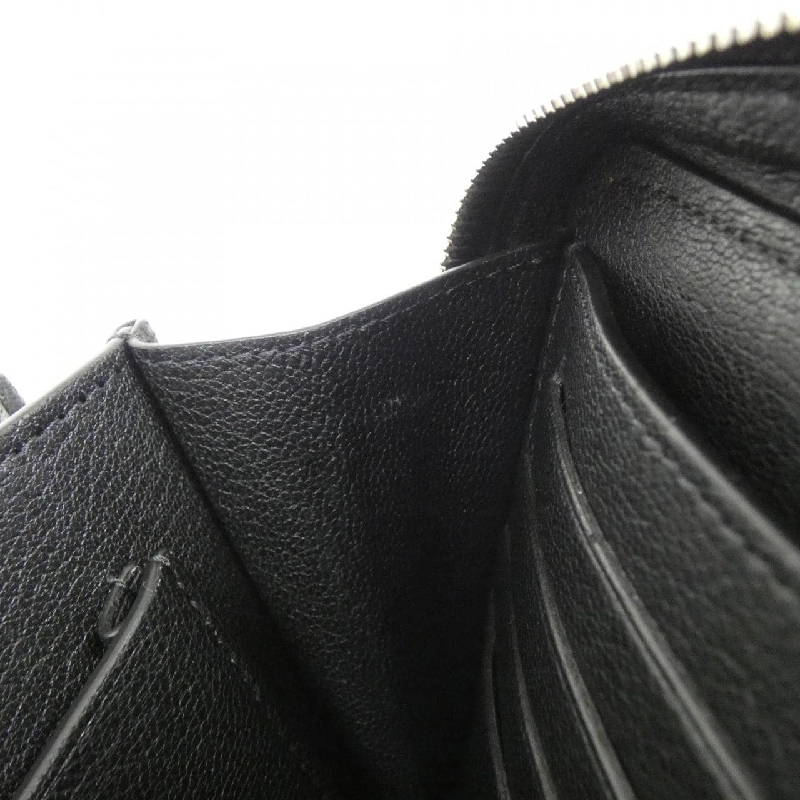 Ví Louis Vuitton da kỳ lạ Zippy XL N92971 620771