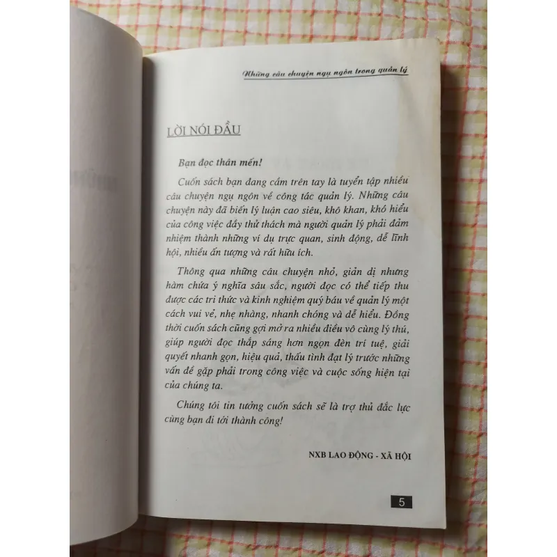 NHỮNG CÂU CHUYỆN NGỤ NGÔN TRONG QUẢN LÝ 719229