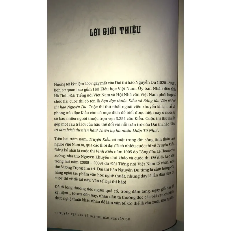 Tuyển tập Văn Tế Đại Thi Hào Nguyễn Du 709674