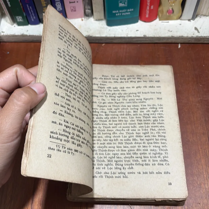 [Sách 8x] - II Tiểu Thuyết: Giấy Trắng - Triệu Xuân - 1985 797580