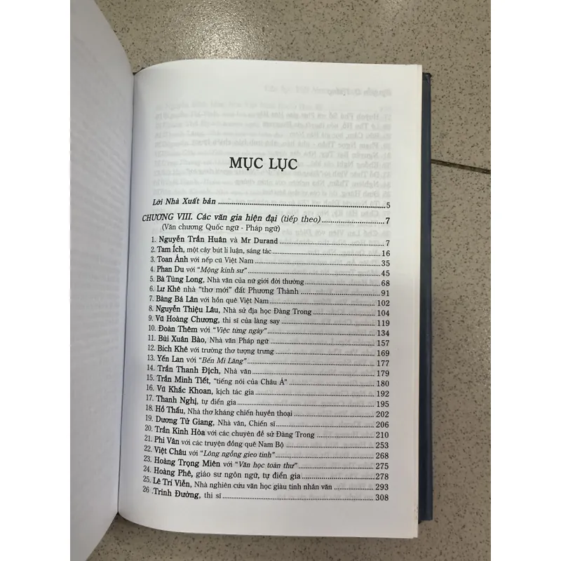 VĂN HỌC VIỆT NAM NƠI MIỀN ĐẤT MỚI 702716