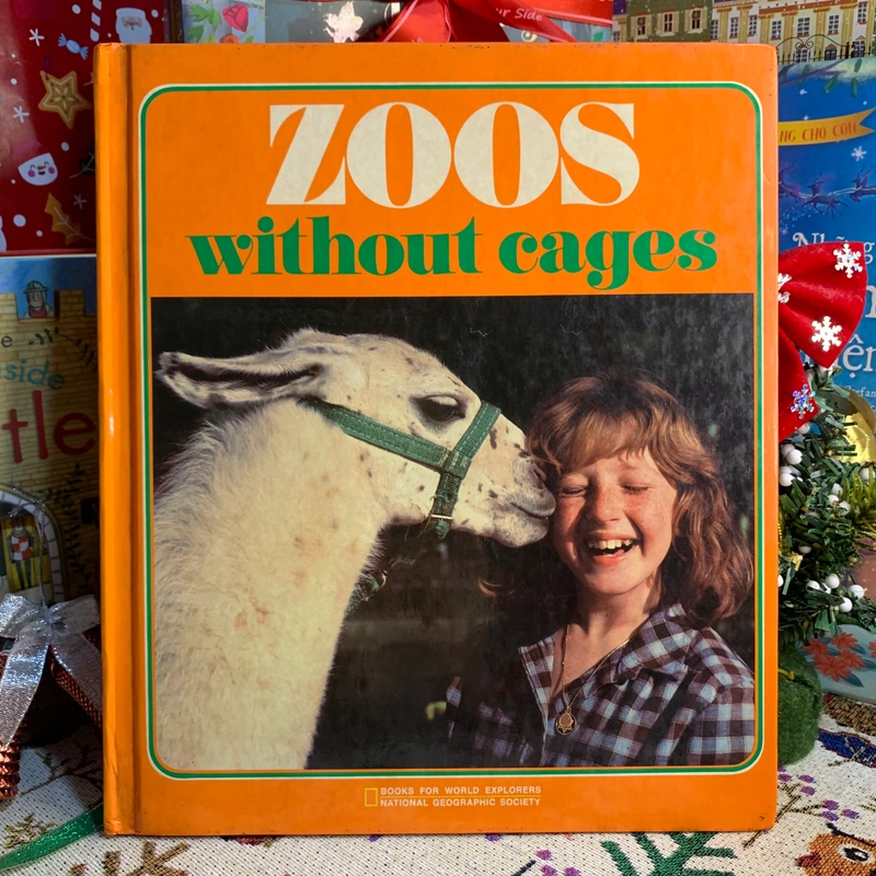 Sách Ngoại Văn Zoos Without Cages (World Explorers Series 2), Sách cỡ lớn, 80%, in 1981 335309