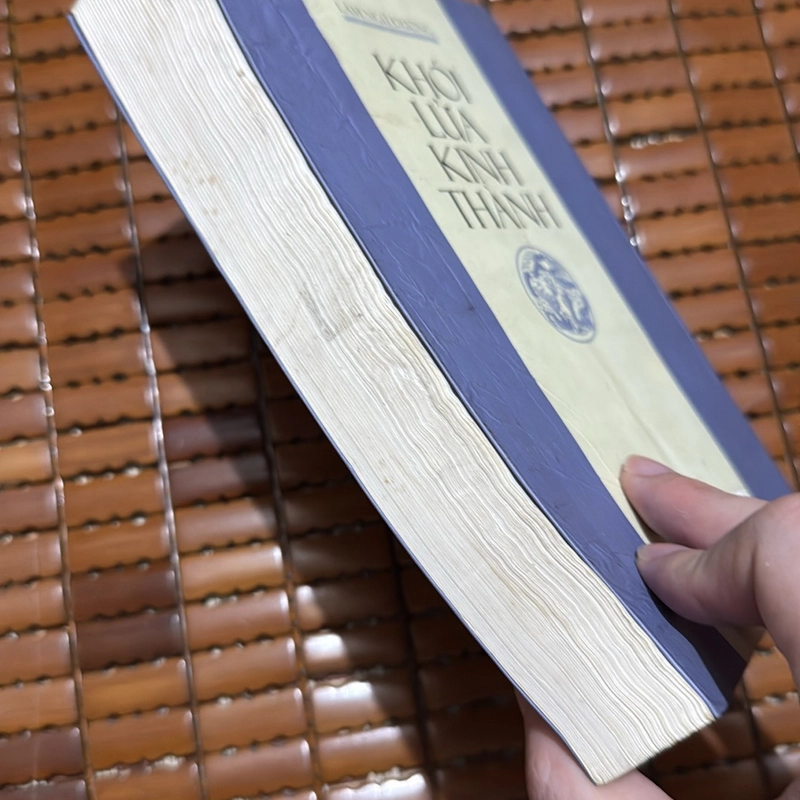 Khói lửa kinh thành - Lâm Ngữ Đường  527033