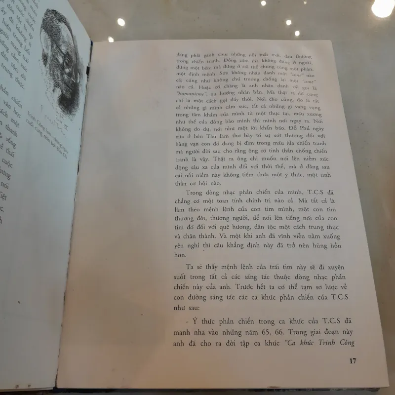 TRỊNH CÔNG SƠN ( 1939-2001): CUỘC ĐỜI, ÂM NHẠC, THƠ, HỘI HỌA VÀ SUY TƯỞNG 993812