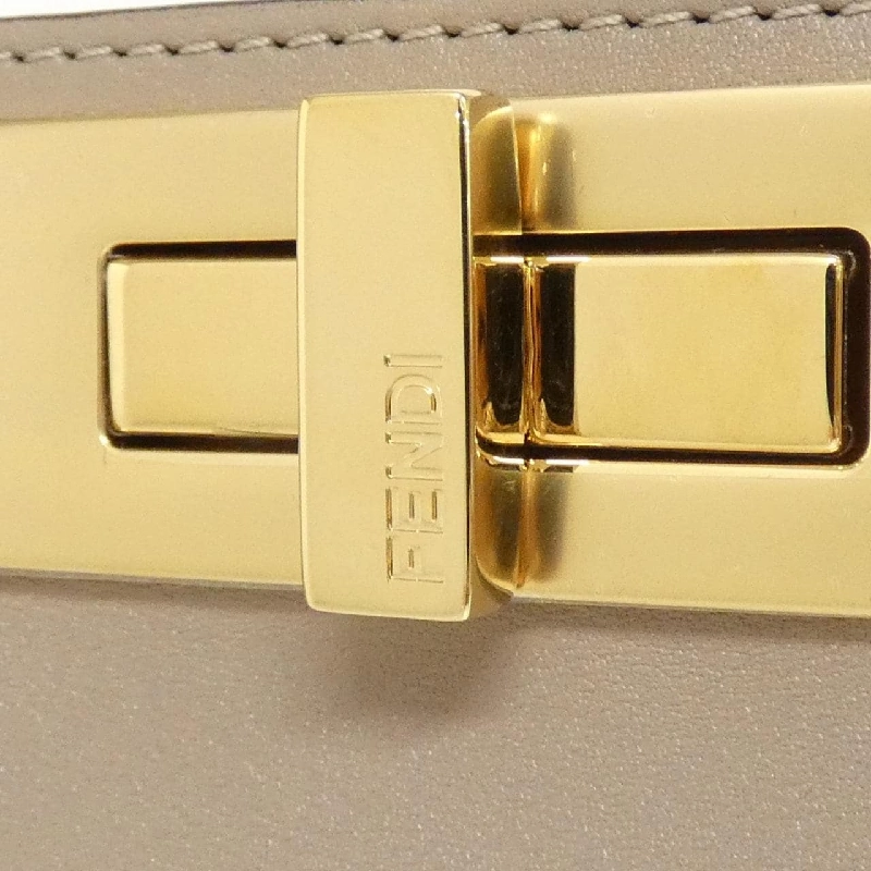 【Sản phẩm mới】Fendi Peekaboo Soft Medium 8BN353 AOVH Túi 617577