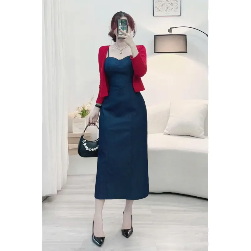 Trang phục công sở vest nữ tay dài màu xám kẻ sọc nhạt 715976