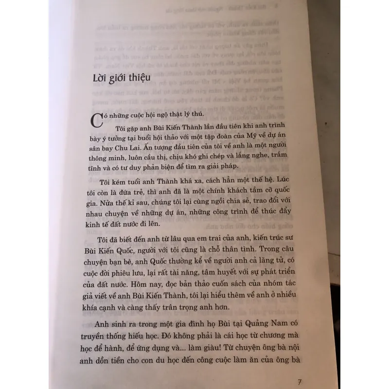 Bùi Kiến Thành - Người mở khoá lãng du 726320