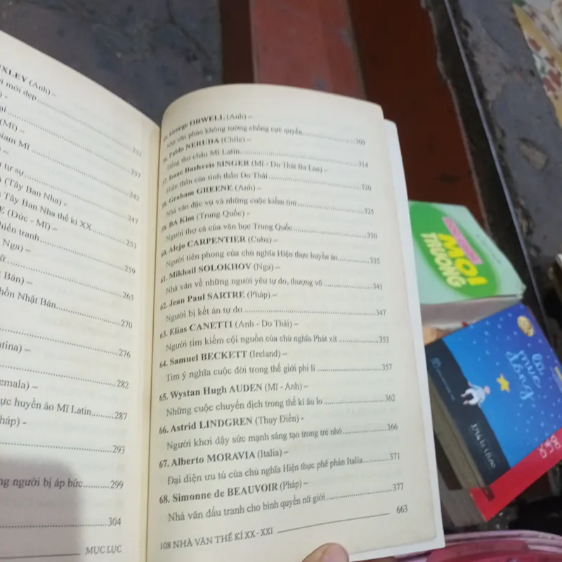 108 Nhà Văn Thế Kỷ XX- XXI - Đoàn Tử Huyến 759244