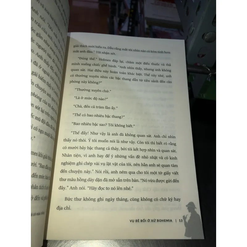 Sherlock Holmes tuyển tập-Những vụ án hóc búa nhất - Arthur Conan Doyle 995396