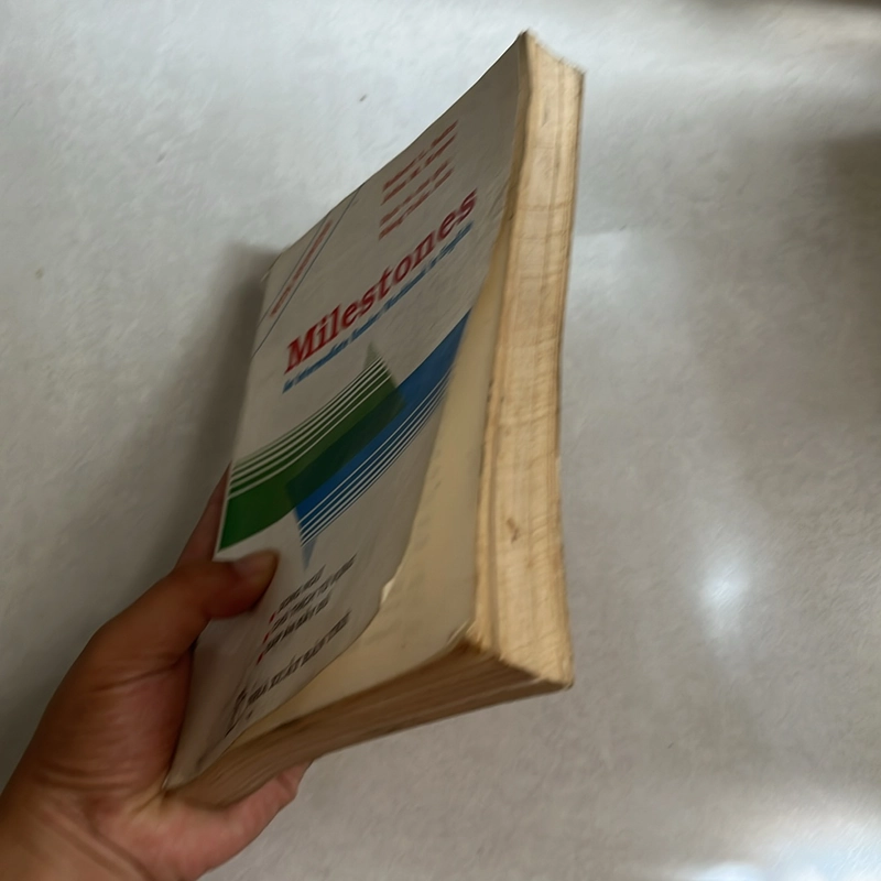 Milestones - An Intermediate Reader/ Workbook in English 509253