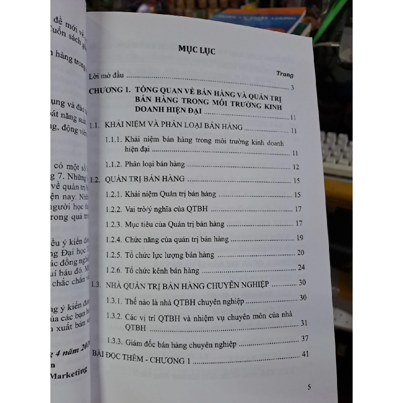 Quản trị bán hàng hiện đại Trường ĐH tài chính marketing mới 90% MARKETING KINH DOANH HCM1709 925029