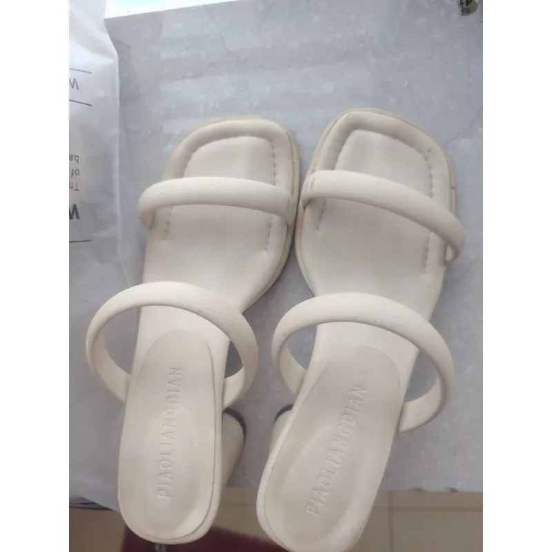 Guốc, cao gót 7p size 225 (36,5) màu kem như hình 1028796