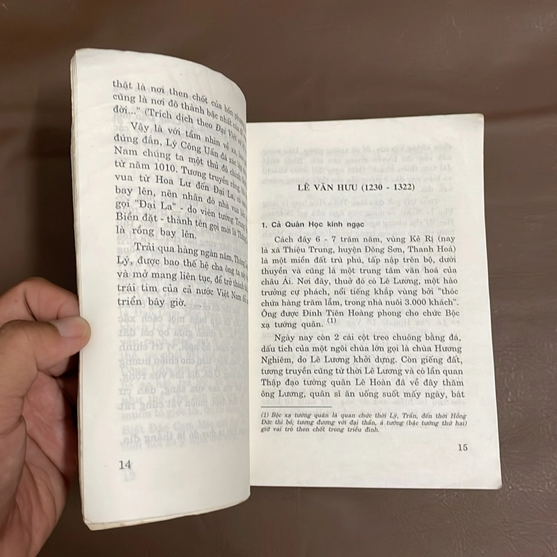 II Sách Lịch Sử: Thần Đồng Xưa Của Nước Ta - Quốc Chấn - 2000 521950