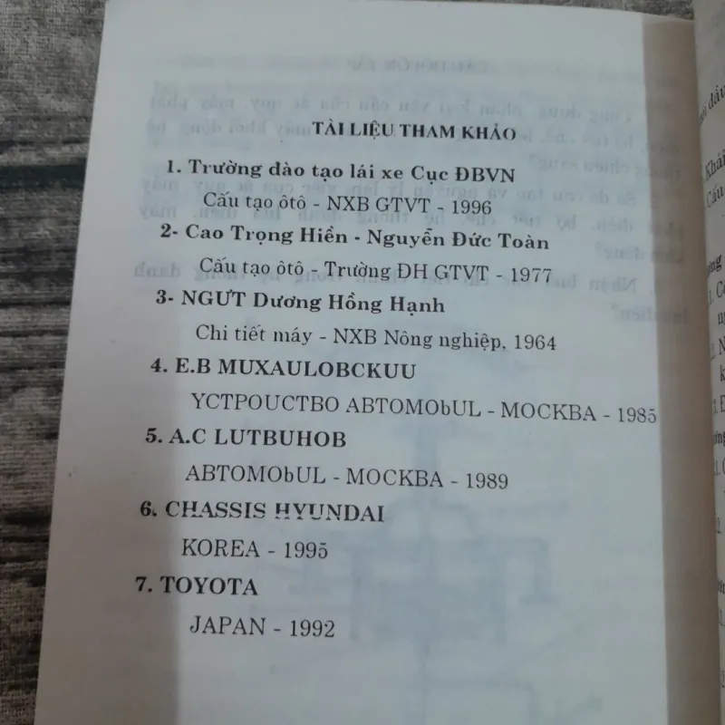 Giáo trình Cấu tạo Ô Tô- Bộ Giao Thông VT 1998 781690
