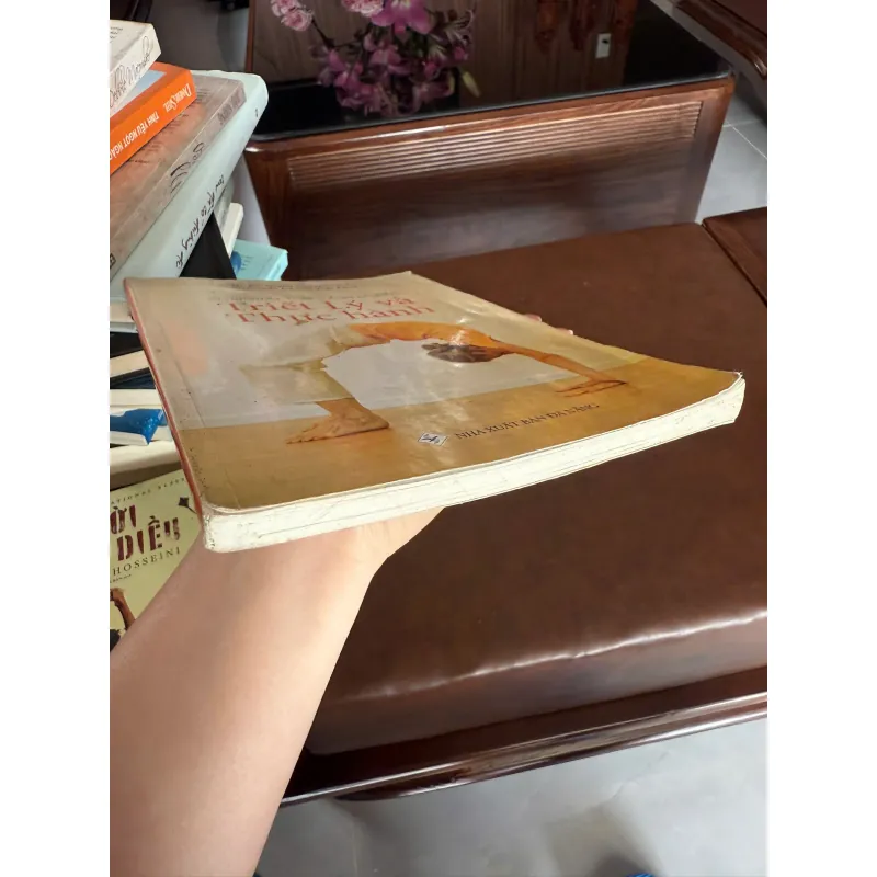 Sivananda Yoga – Yoga cổ điển: Triết Lý và Thực hành 973335