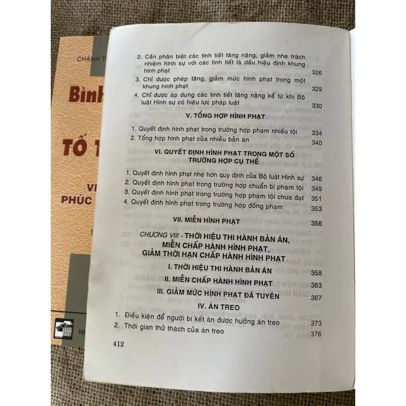 Bình luận khoa học Bộ luật Hình sự - Phần Chung - Bình luận chuyên sâu.  Đinh Văn Quế  996520