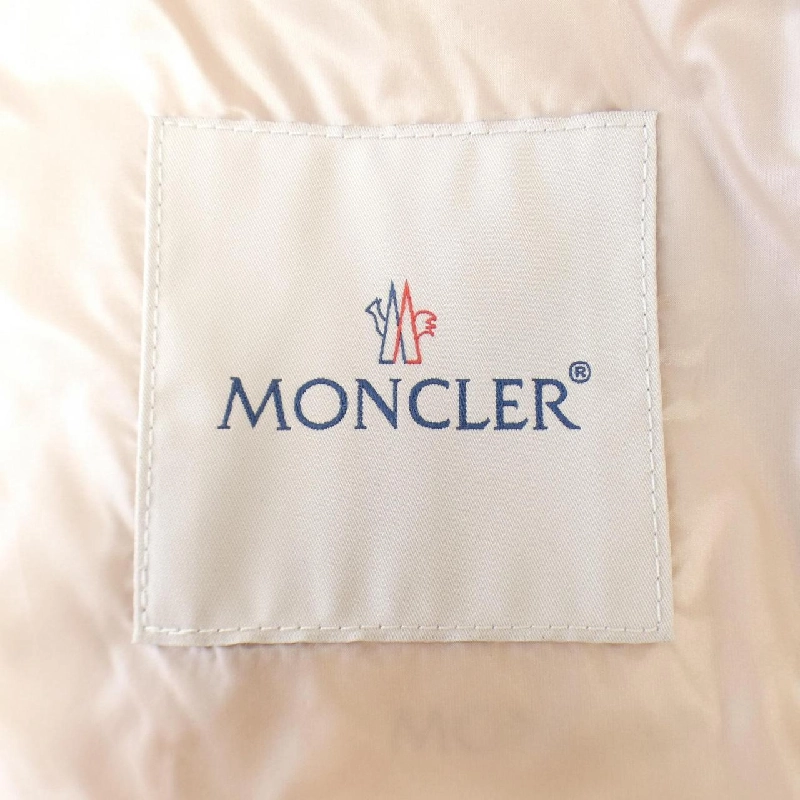 【Sản phẩm mới】Áo khoác lông vũ MONCLER 637094