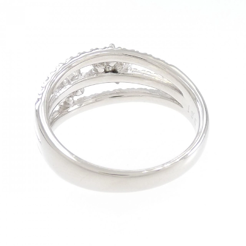 Nhẫn kim cương hoa PT900 0.61CT 671914