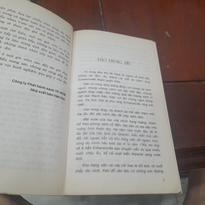 Phùng Văn Tửu - JEAN JACQUES ROUSSEAU (truyện danh nhân) 525260