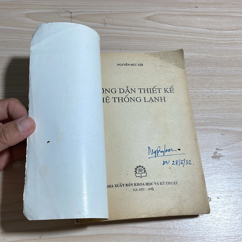 II Sách Kỹ Thuật: Hướng Dẫn Thiết Kế Hệ Thống Lạnh - Nguyễn Đức Lợi - 1992 548691