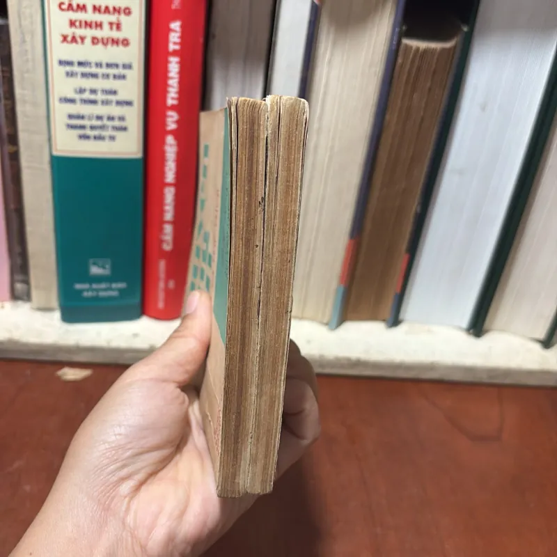 II Văn Học Việt Nam: Chuyện Làng Văn _ Việt Nam Và Thế Giới (2 Tập) - 1987 752314