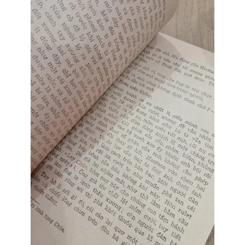 Hành trình trên biển - E.Rôble 674385