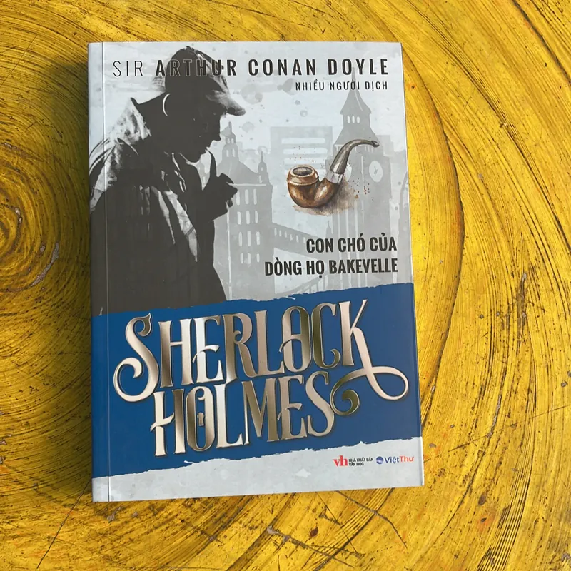 CON CHÓ CỦA DÒNG HỌ BAKEVELLE SHERLOCK HOLMES- SIR ARTHUR CONAN DOYLE  735713