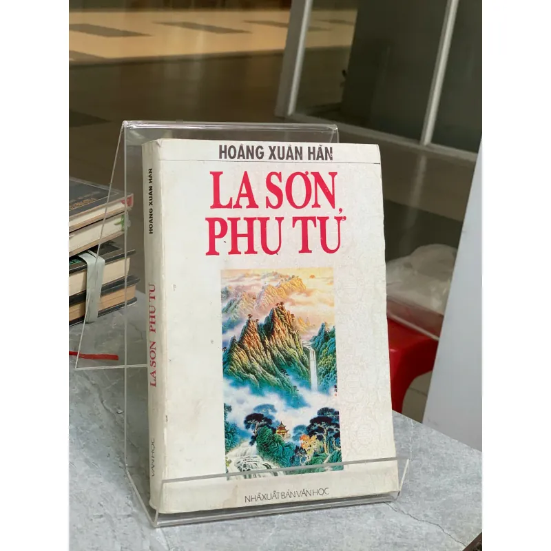 LA SƠN PHU TỬ - HOÀNG XUÂN HÃN 971239