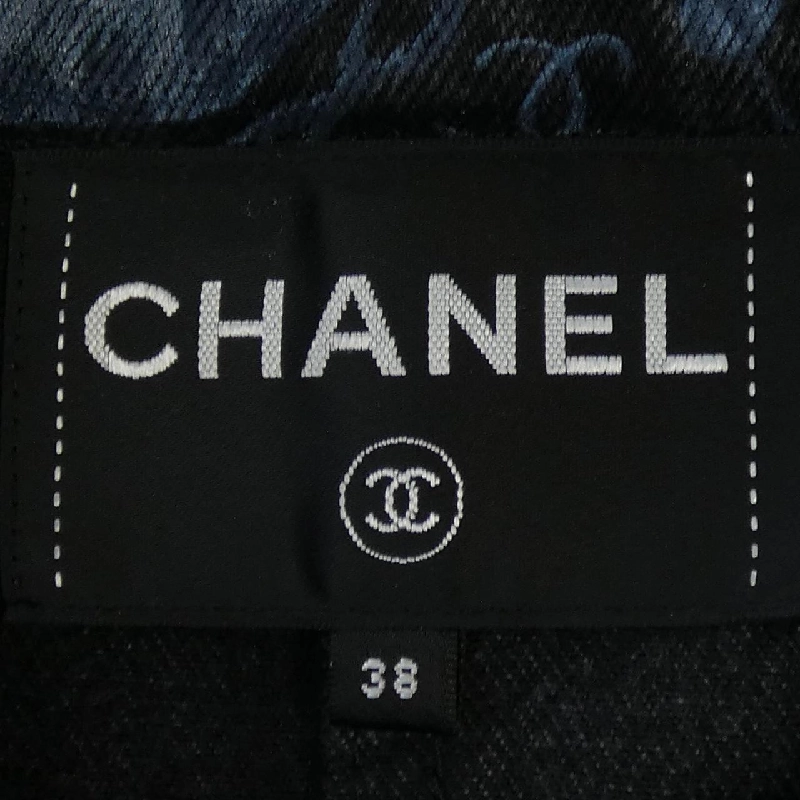 Áo khoác denim CHANEL P70736V62507 632257